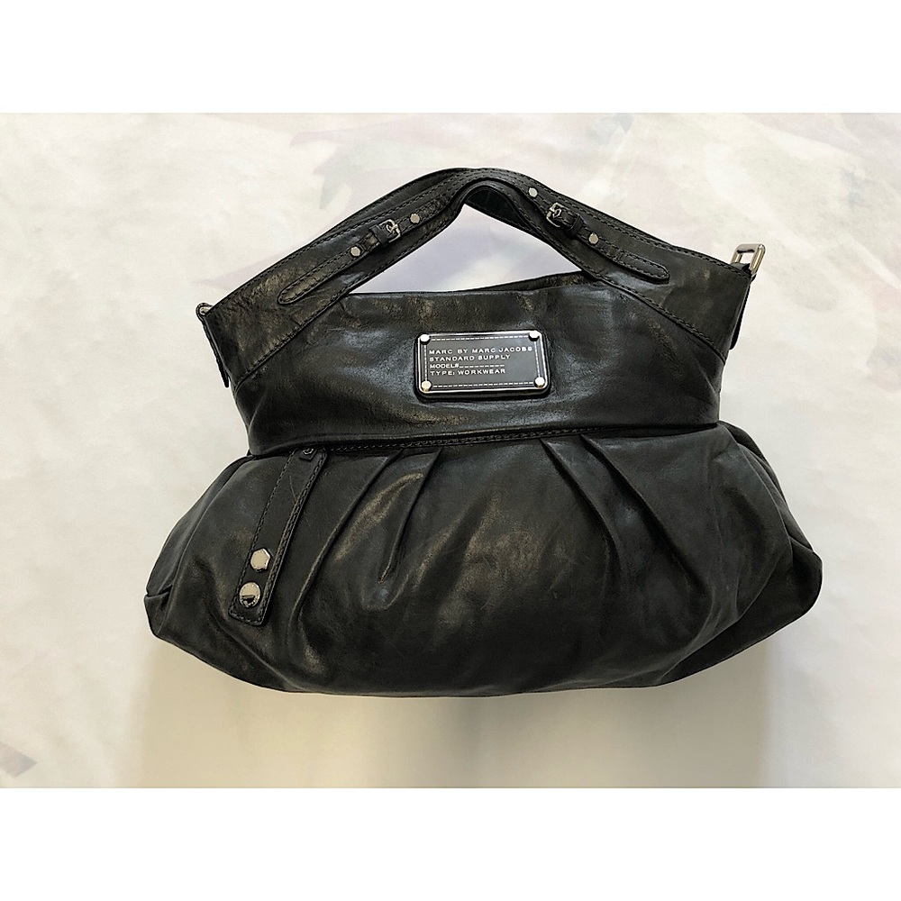 ✨ MARC BY MARC JACOBS VINTAGE LEATHER BAG ✨